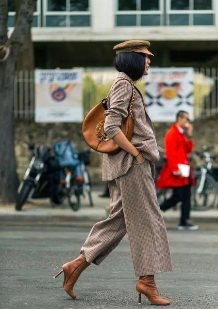 秋冬就得學(xué)會(huì)帽子搭配 秋冬就得學(xué)會(huì)帽子搭配