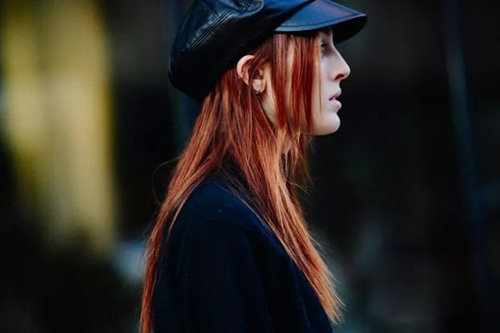 寒冬不怕狂風吹毀造型，報童帽就是你的時髦大招！